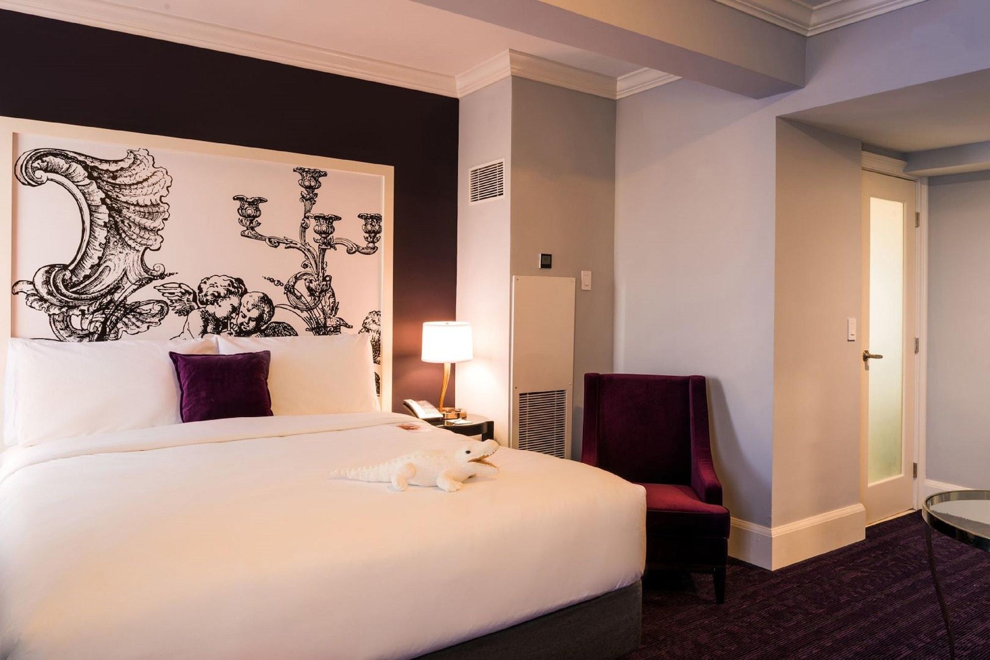 Hampton & Canal St. French Quarter Hotel